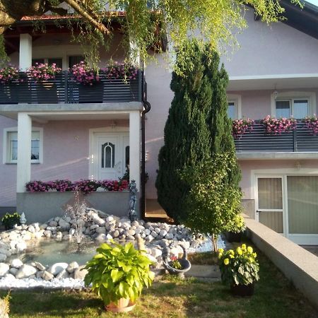 Apartman Karmen Gospić Esterno foto