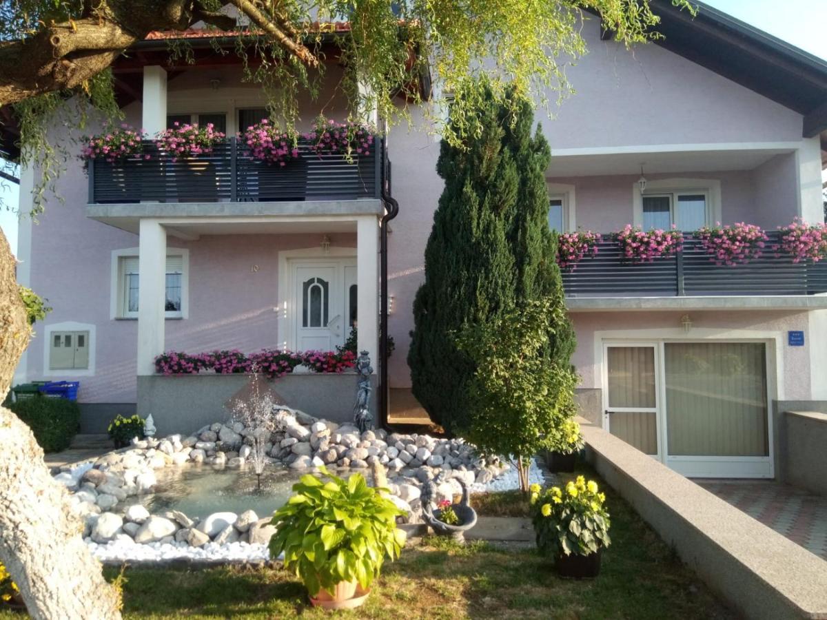 Apartman Karmen Gospić Esterno foto